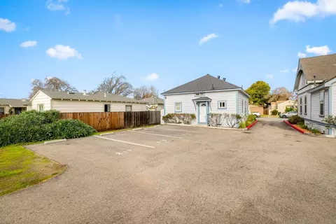 Exterior - 219 Lang St, Salinas, CA 93901 photo 5 of 7
