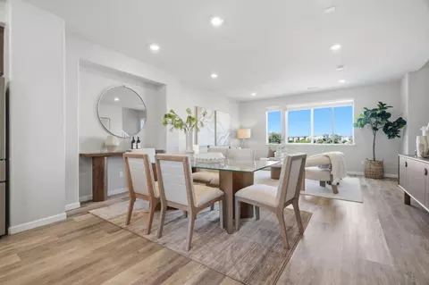 Dining - 491 Snap Dragon St, Milpitas, CA 95035 photo 1 of 2