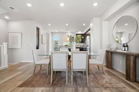 Dining - 491 Snap Dragon St, Milpitas, CA 95035 photo 2 of 2