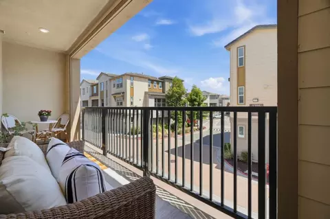 Exterior - 491 Snap Dragon St, Milpitas, CA 95035 photo 3 of 4