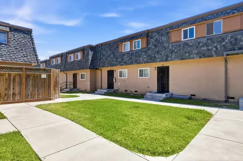2925 Florence Ave 35, San Jose, CA 95127