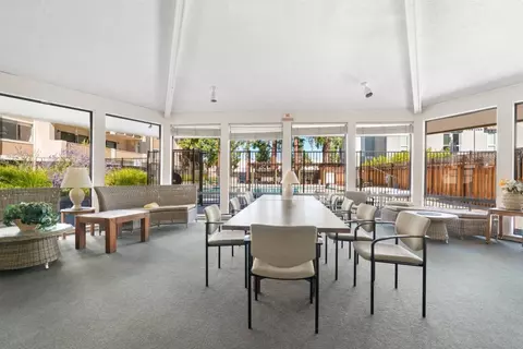 Dining - 400 Ortega Ave 122, Mountain View, CA 94040 photo 5 of 5