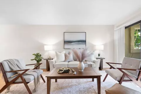 Living - 400 Ortega Ave 122, Mountain View, CA 94040 photo 5 of 6