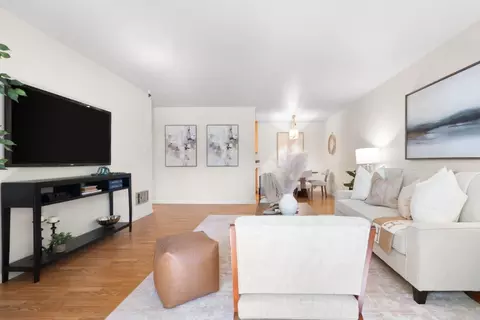 Living - 400 Ortega Ave 122, Mountain View, CA 94040 photo 6 of 6