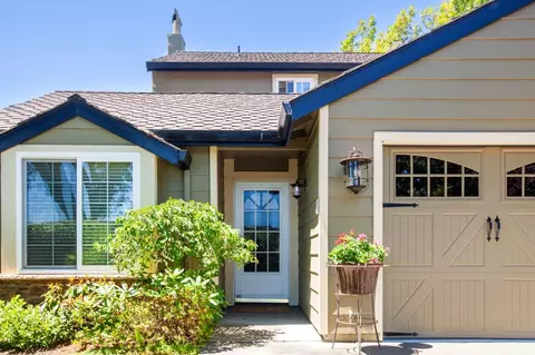 1600 Anson Ct, Gilroy, CA 95020 photo 2