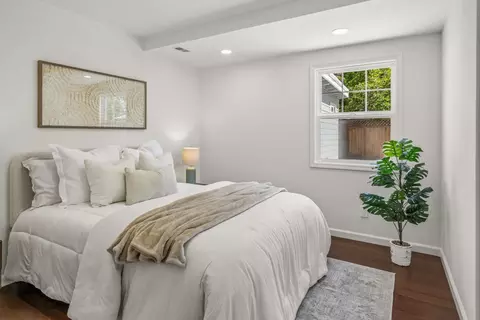 Bedroom - 1850 Montecito Ave, Mountain View, CA 94043 photo 3 of 4