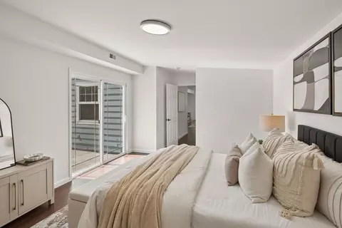 Bedroom - 1850 Montecito Ave, Mountain View, CA 94043 photo 2 of 4