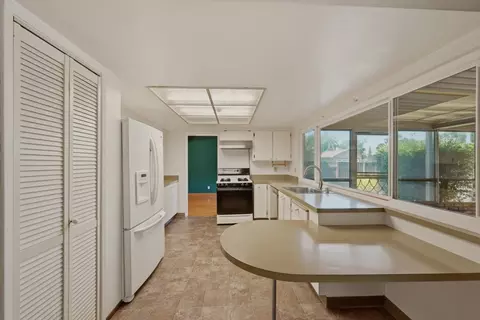 Kitchen - 24 Cedar Ct, Milpitas, CA 95035 photo 6 of 6