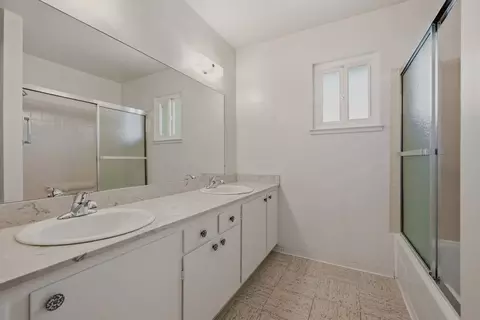 Bath - 24 Cedar Ct, Milpitas, CA 95035 photo 5 of 5
