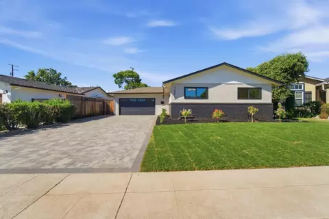 1075 Cloverbrook Dr, San Jose, CA 95120
