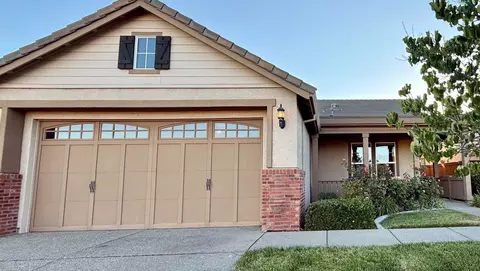 9946 Hatherton Way, Elk Grove, CA 95757