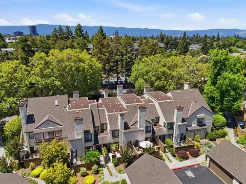 View/Area - 2071 Foxhall Loop, San Jose, CA 95125 photo 1 of 13