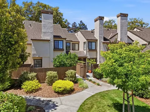 Exterior - 2071 Foxhall Loop, San Jose, CA 95125 photo 11 of 13