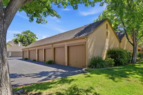 Exterior - 2071 Foxhall Loop, San Jose, CA 95125 photo 7 of 13