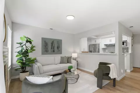Living - 2071 Foxhall Loop, San Jose, CA 95125 photo 3 of 3