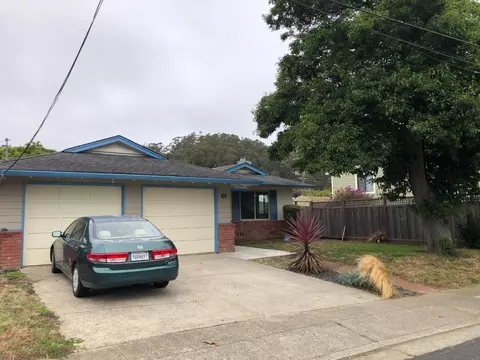 Dell Rd, Pacifica, CA 94044 photo 2
