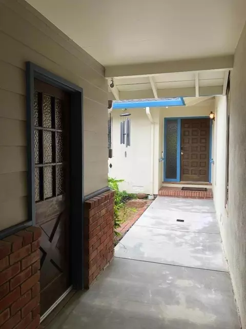 Dell Rd, Pacifica, CA 94044 photo 4