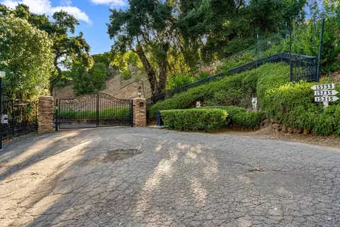 15333 Kennedy Rd, Los Gatos, CA 95032