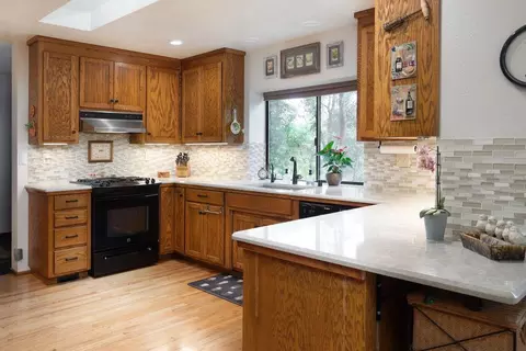 315 Harmon St, Boulder Creek, CA 95006 photo 5