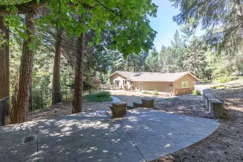 Exterior - 505 Thin Edge Rd, Santa Cruz, CA 95065 photo 10 of 15