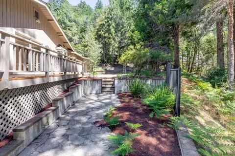 Exterior - 505 Thin Edge Rd, Santa Cruz, CA 95065 photo 12 of 15