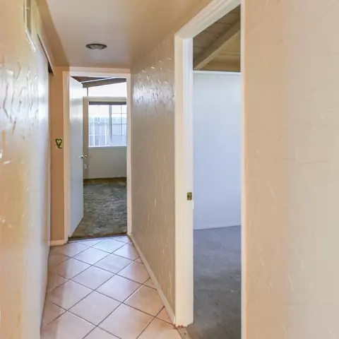 Entry Way - 340 Walnut Ln, Gilroy, CA 95020 photo 1 of 3