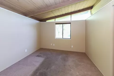 Bedroom - 340 Walnut Ln, Gilroy, CA 95020 photo 2 of 3