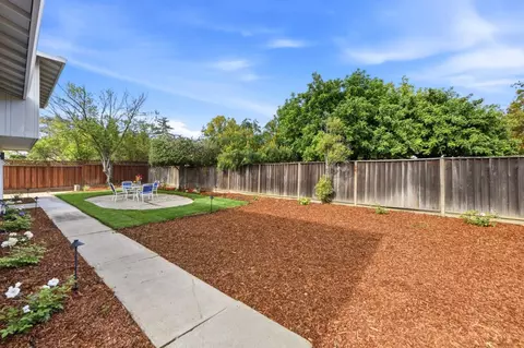 Exterior - 10327 Cold Harbor Ave, Cupertino, CA 95014 photo 6 of 10