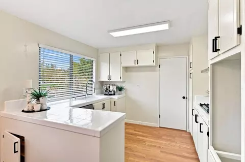 Kitchen - 10327 Cold Harbor Ave, Cupertino, CA 95014 photo 1 of 4