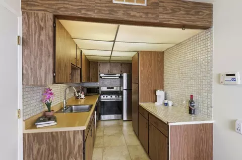 Kitchen - 444 Heathcliff Dr, Pacifica, CA 94044 photo 1 of 6