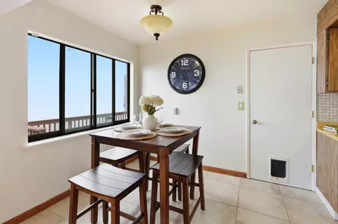 Dining - 444 Heathcliff Dr, Pacifica, CA 94044 photo 3 of 5
