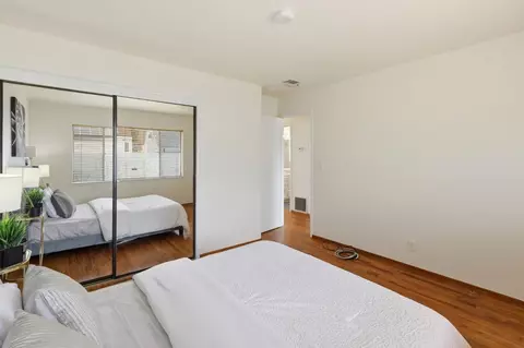 Bedroom - 444 Heathcliff Dr, Pacifica, CA 94044 photo 3 of 9