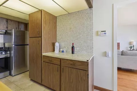Kitchen - 444 Heathcliff Dr, Pacifica, CA 94044 photo 5 of 6