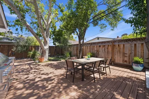 Exterior - 2948 Rustic Dr, San Jose, CA 95124 photo 7 of 12