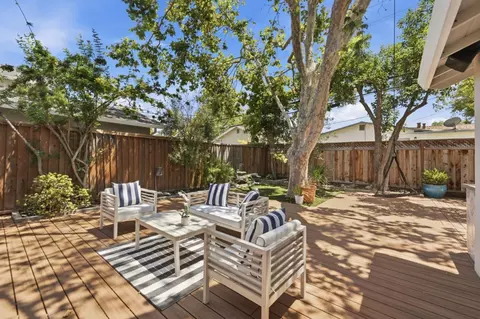 Exterior - 2948 Rustic Dr, San Jose, CA 95124 photo 4 of 12