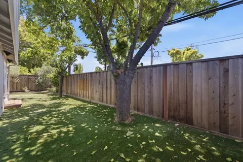 Exterior - 2948 Rustic Dr, San Jose, CA 95124 photo 11 of 12
