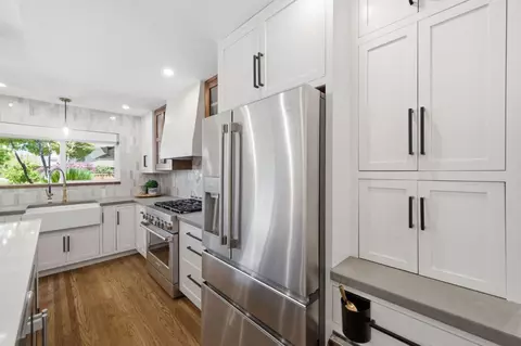 Kitchen - 2948 Rustic Dr, San Jose, CA 95124 photo 6 of 10