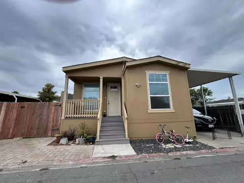 200 Burnett Ave 70, Morgan Hill, CA 95037