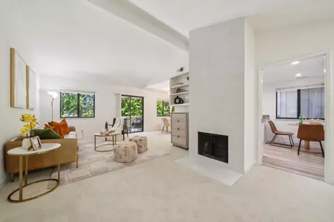 18899 Sara Park Cir, Saratoga, CA 95070