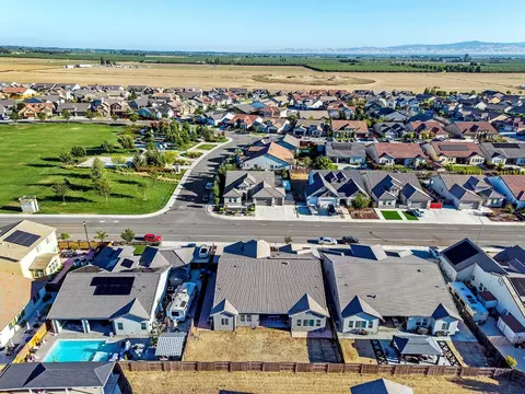 View/Area - 1367 Tannehill Dr, Manteca, CA 95337 photo 14 of 17
