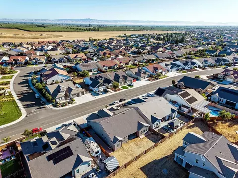 View/Area - 1367 Tannehill Dr, Manteca, CA 95337 photo 10 of 17