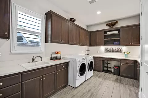 Other - 1367 Tannehill Dr, Manteca, CA 95337 photo 3 of 8