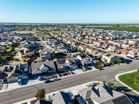 View/Area - 1367 Tannehill Dr, Manteca, CA 95337 photo 13 of 17