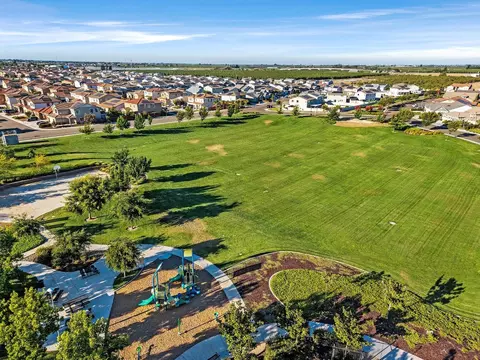 View/Area - 1367 Tannehill Dr, Manteca, CA 95337 photo 16 of 17