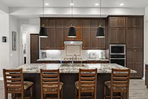 Kitchen - 1367 Tannehill Dr, Manteca, CA 95337 photo 1 of 4