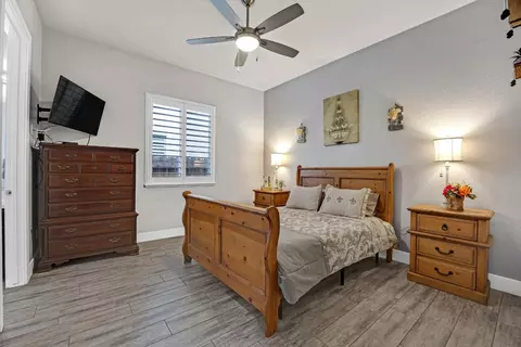 Bedroom - 1367 Tannehill Dr, Manteca, CA 95337 photo 7 of 8