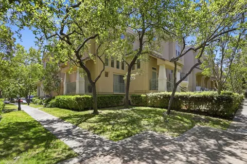 Exterior - 175 Irene Ct, Mountain View, CA 94043 photo 5 of 8