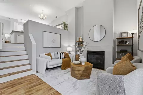 Living - 175 Irene Ct, Mountain View, CA 94043 photo 3 of 5