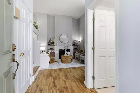 Entry Way - 175 Irene Ct, Mountain View, CA 94043 photo 1 of 3