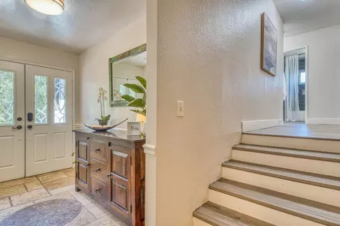 Entry Way - 7468 Leafwood Dr, Prunedale, CA 93907 photo 2 of 2